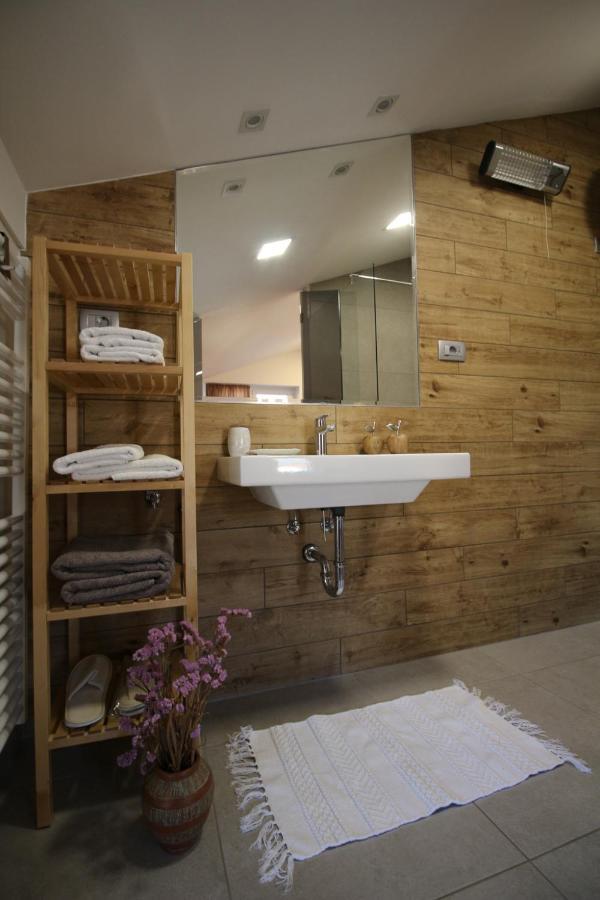 Apartments Alpa Vita コバリード エクステリア 写真